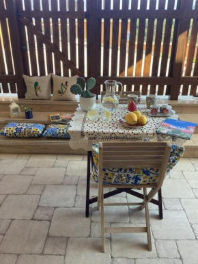 Casa vacanze iusu - House with terrace near the sea Casteldaccia